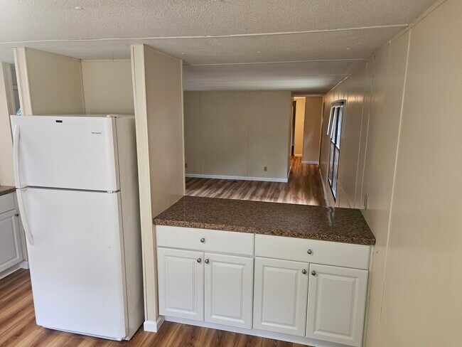 Foto del edificio - 108 Rolling Oaks Dr