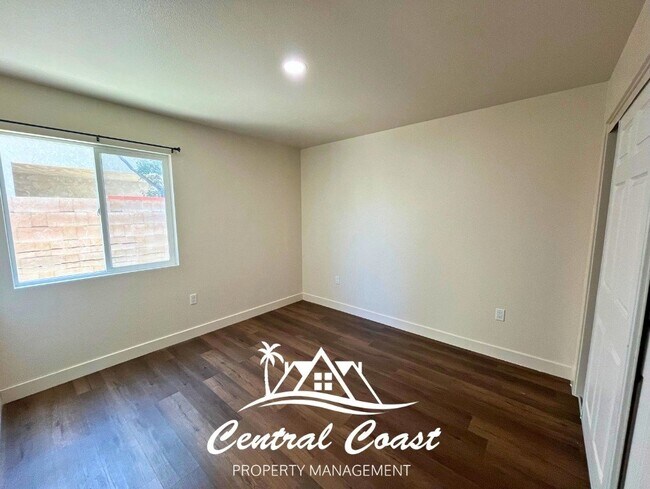 Foto del edificio - 1644 McClelland St