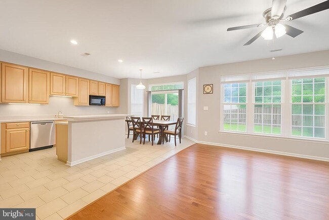 Building Photo - 4073 Britwell Pl