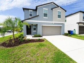 Building Photo - 402 Royal Empress Dr