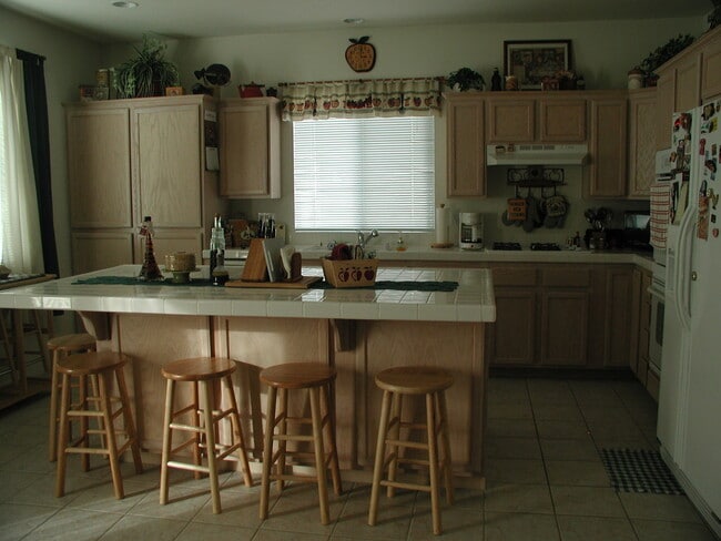 Building Photo - Prudence