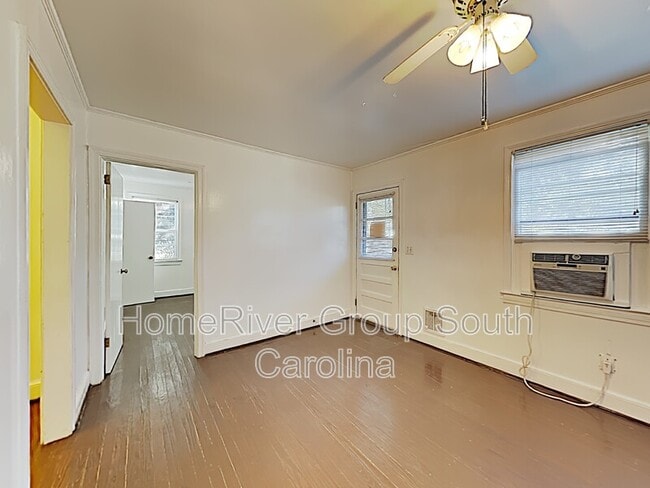 Building Photo - 321 N Magnolia St