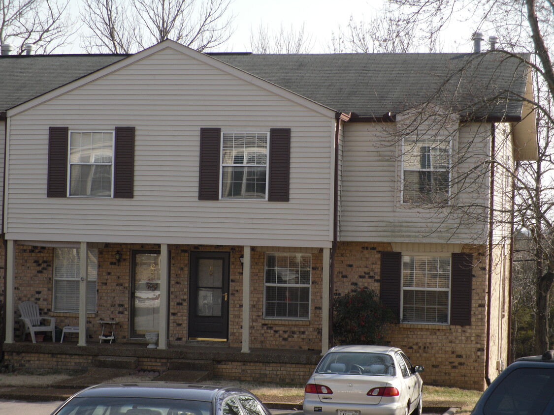 Primary Photo - 4000 Anderson Rd, Unit 31