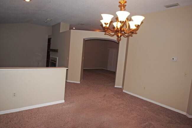 Building Photo - 3715 Harrogate Dr