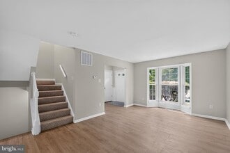 Building Photo - 114 Gentlebrook Rd