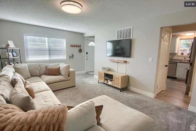 Foto del edificio - 2672 W 5750 S