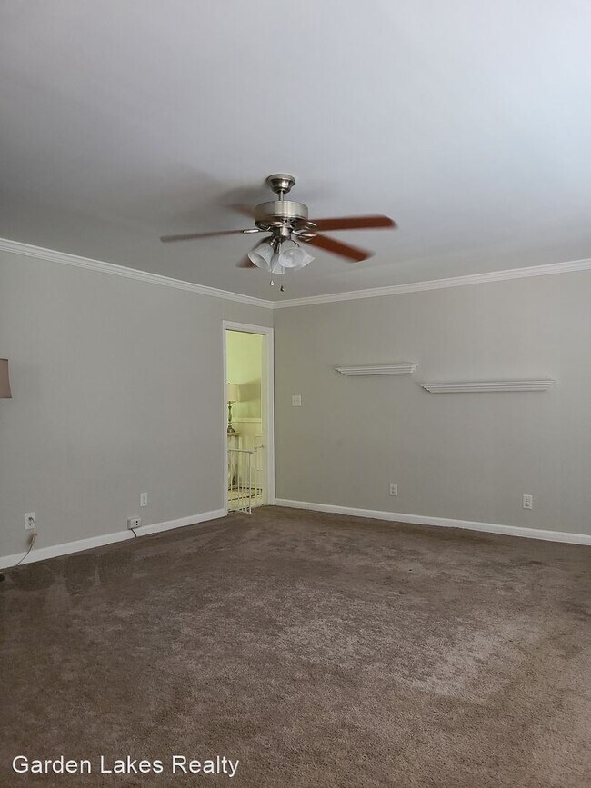 Building Photo - 3 br, 3 bath House - 9 Weathers Rd