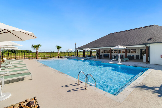 Building Photo - The Cottages at Sugar Mill Pond