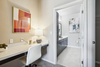 46-web-or-mls-100 Myrtle St - Unit 310 - 010.jpg - Weston Park at Longwood Station