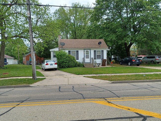 Entrance From Street - 11611 Main St
