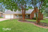 Primary Photo - 7170 Country Oaks Cove