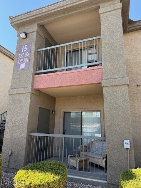 Building Photo - 8000 W Badura Ave