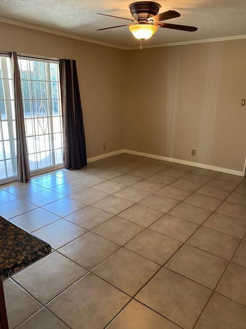 Building Photo - 2824 Wedgewood Dr