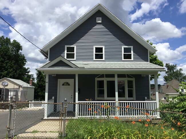 Building Photo - 140 Hampden St