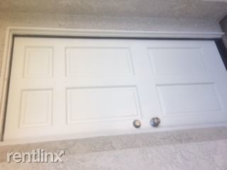 Building Photo - 360 W Lexington Dr