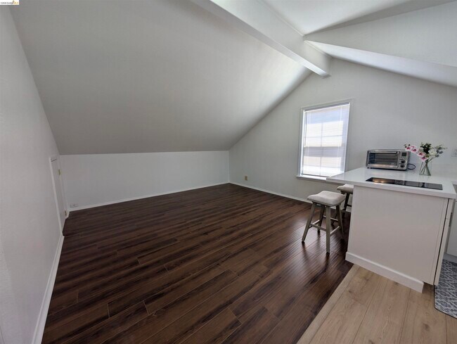 Foto del edificio - 1021 Arlington Way