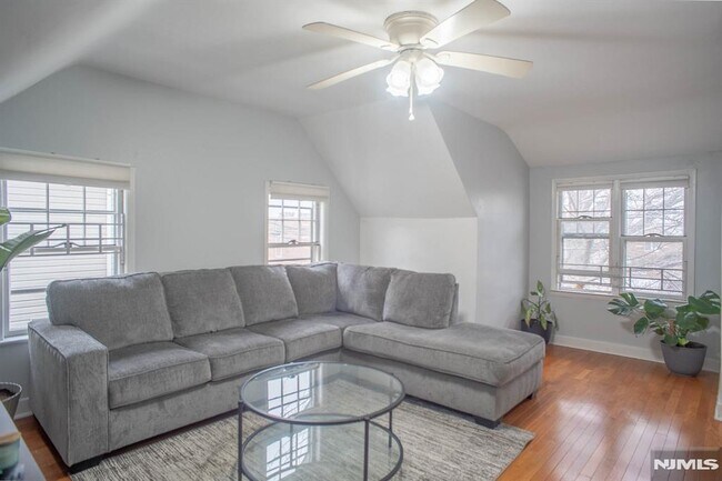 Foto del edificio - 94 Liberty St