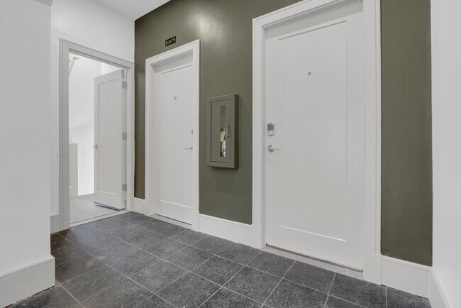 Foto del edificio - 328 Summit Ave