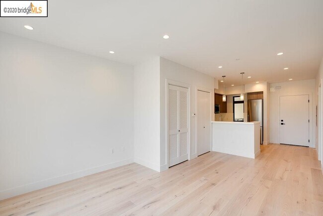 Foto del edificio - 2747 San Pablo Ave