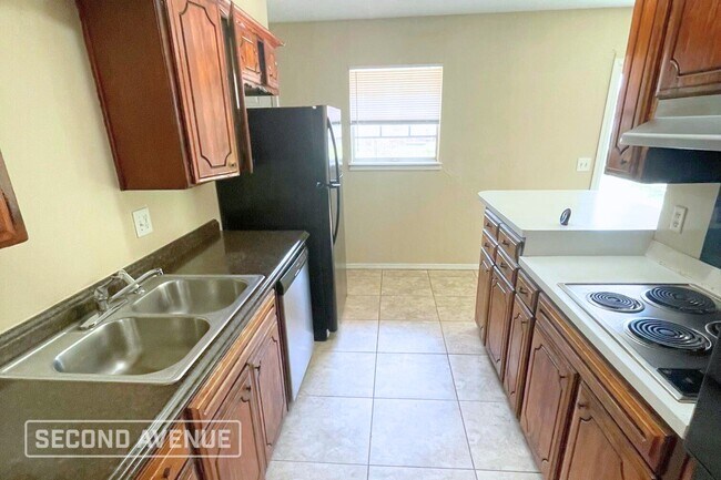 Foto del edificio - 1232 NW 103rd St