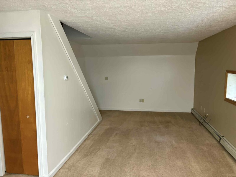 Foto del edificio - 924 N Center St