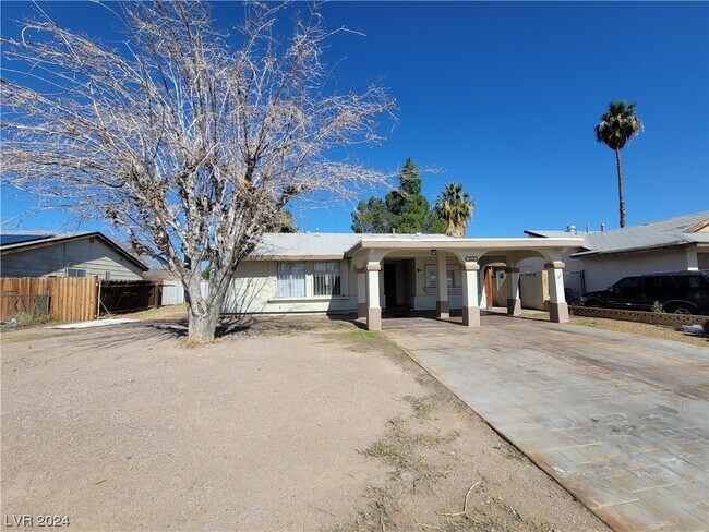 Building Photo - 3908 Montebello Ave