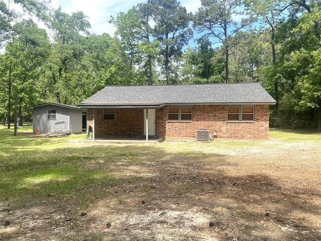 Building Photo - 195 Hickory Cir