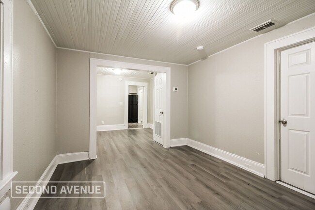 Foto del edificio - 1522 W 22nd St