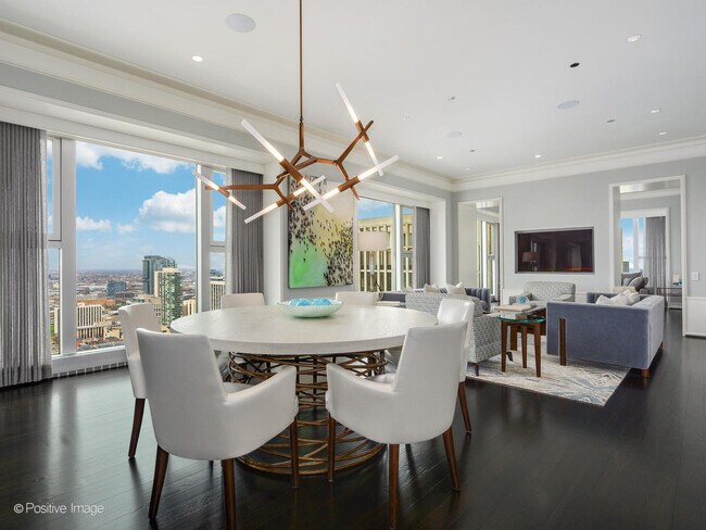 Building Photo - 77 E Walton St