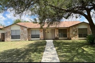 Building Photo - 7205 Timbercreek Dr