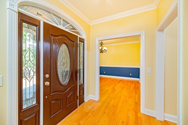 Building Photo - 469 Thimbleberry Dr