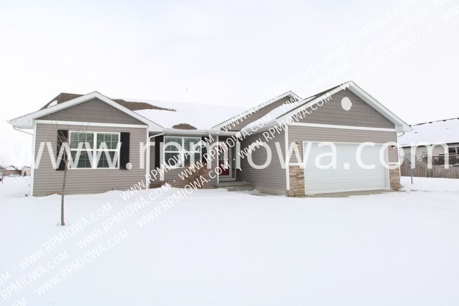 Foto principal - 3108 NW 19th St