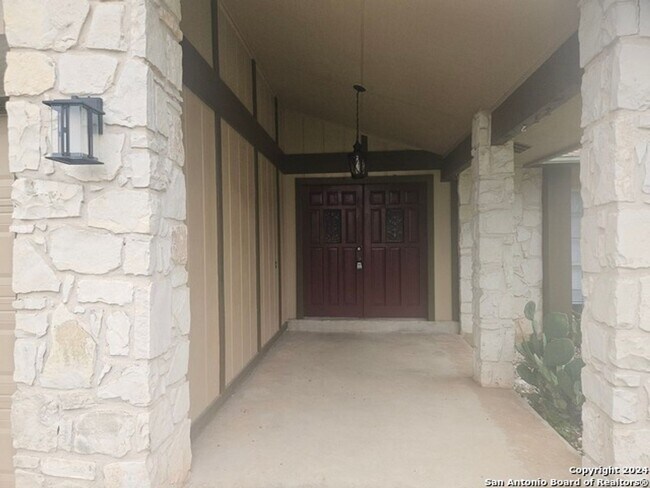 Foto del edificio - 3 Bedroom in Marshall Meadow
