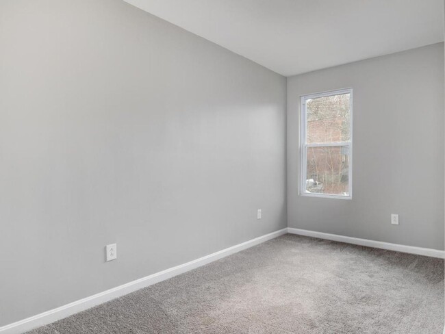 Building Photo - 2 br, 1 bath House - 1202 Paulson Ave