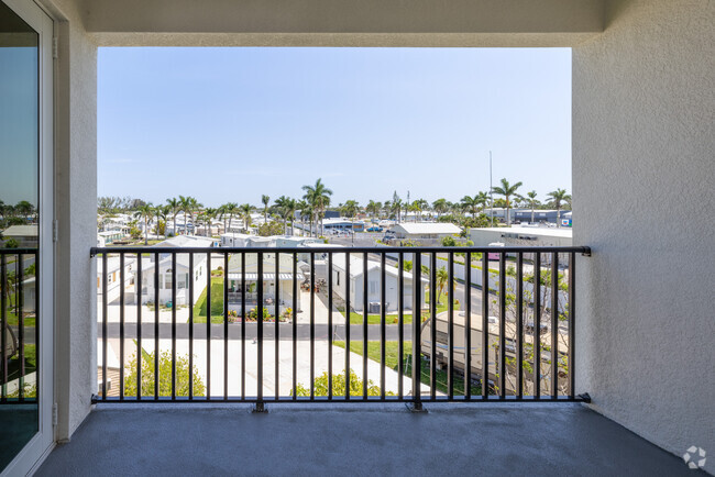 2 BR, 2 BA - 958SF - San Carlos Apartments