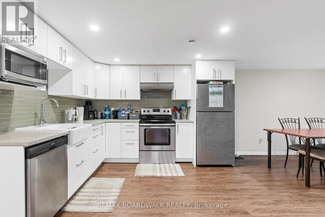 Building Photo - 1318 Highgate Rd