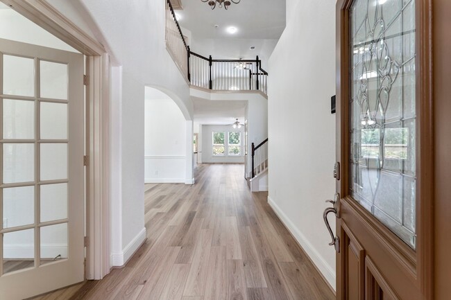 Building Photo - 87 Sagamore Ridge Pl