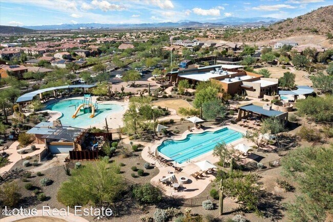 Building Photo - 3 br, 2 bath House - 1649 W Straight Arrow...