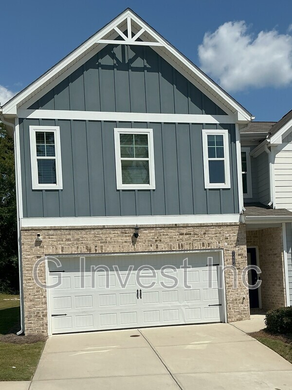 Building Photo - 7484 Knoll Hollow Rd
