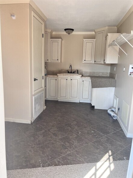 Foto del edificio - 44 Lake Falls Ln