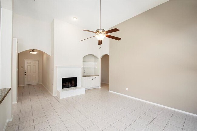 Foto del edificio - 4109 Aldenham Dr