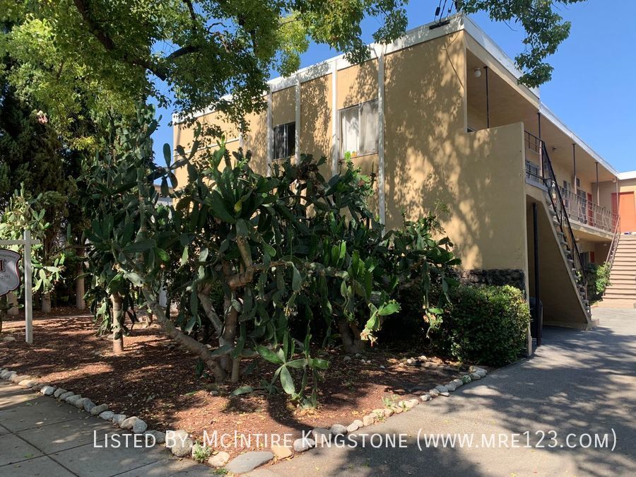 80 N Bonnie Ave Unit 3, Pasadena, CA 91106 Room for Rent in Pasadena