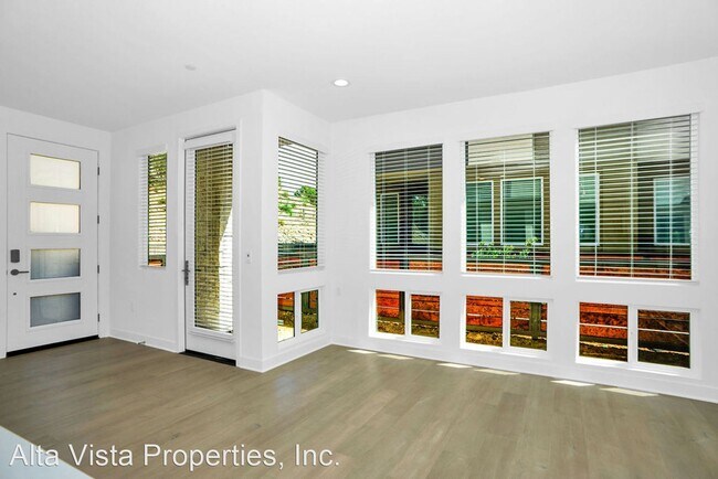 Foto del edificio - 3 br, 2.5 bath House - 10881 McCan Ct