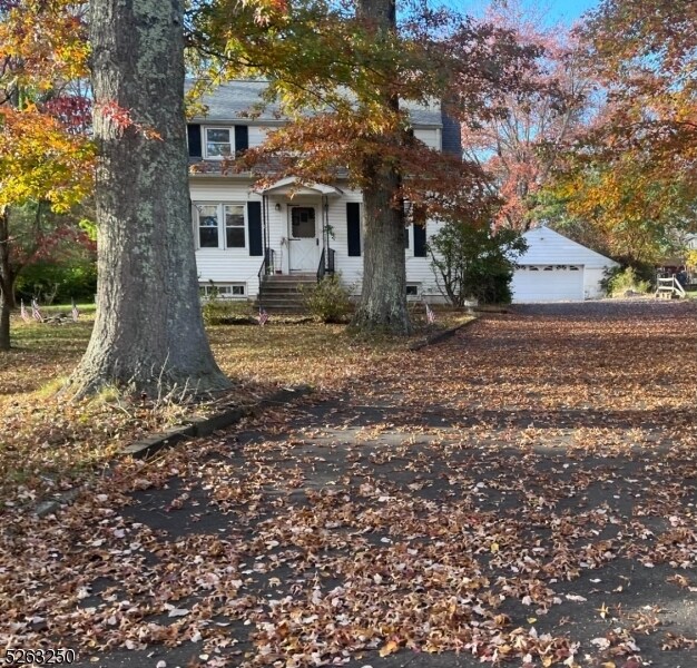 13 Featherbed Ln, Hopewell, NJ 08525 Room for Rent in Hopewell, NJ