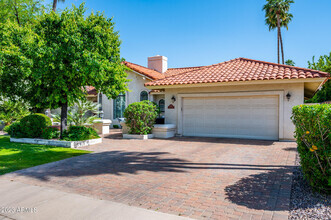 Building Photo - 8637 E San Lucas Dr