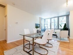Building Photo - 218 Thorndike Pl