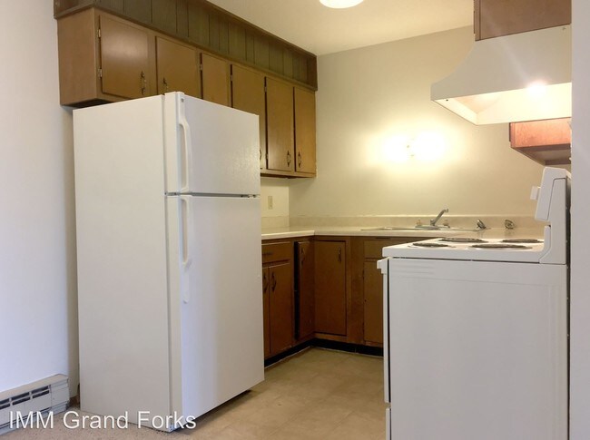 Building Photo - 423 Seward Ave