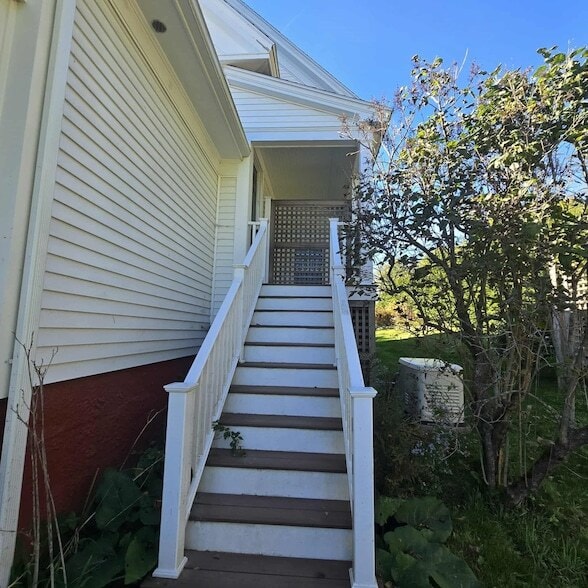 Foto del edificio - 230-232 Spruce Ln Ext