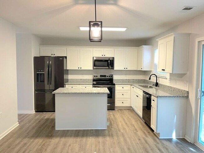 Foto del edificio - 4618 Christenbury Hills....Christenbury Hi...