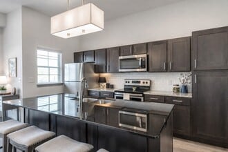 Building Photo - 98 Apartments